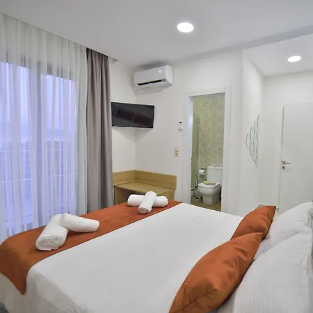 Bee House Apartament Kíssamos